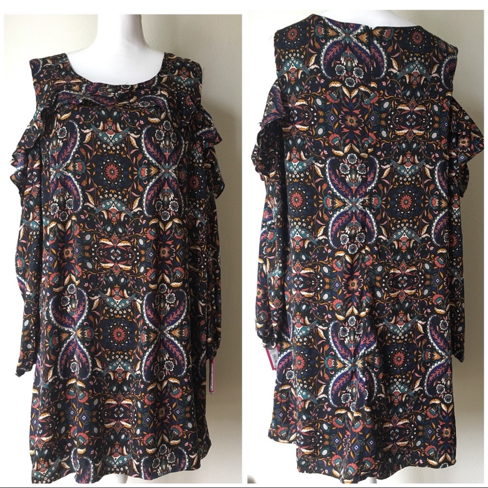 Xhilaration open shoulder dress xxl